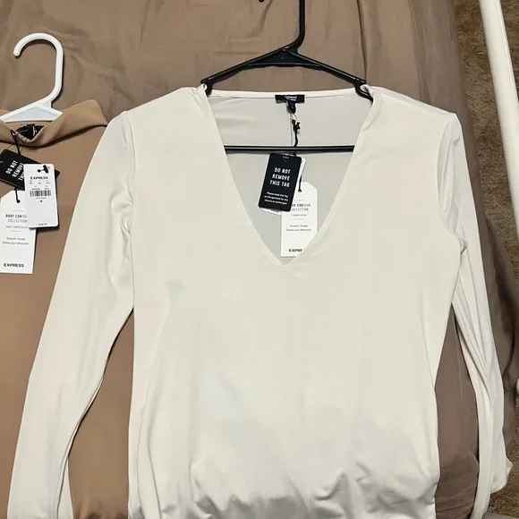 Express contour bodysuits - Picture 2 of 3